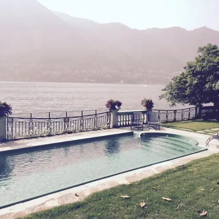 Sleeps 8 Pool Villa