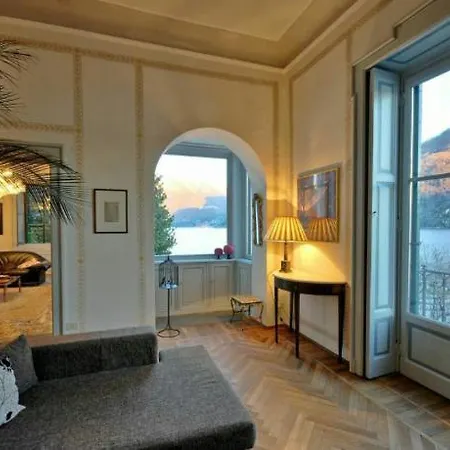 Villa Sleeps 8 Pool Moltrasio