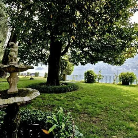 Sleeps 8 Pool Villa