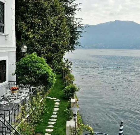 Βίλα Sleeps 8 Pool *